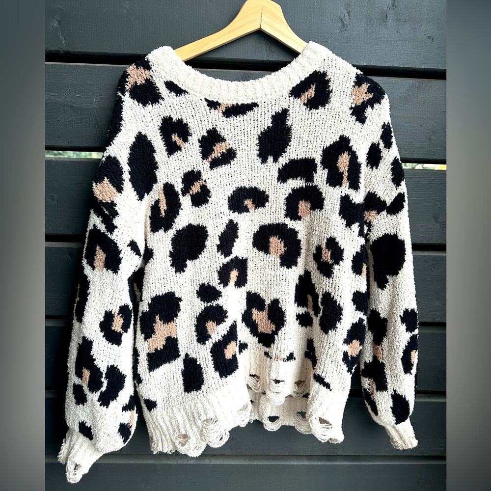 Love Riche Sweater